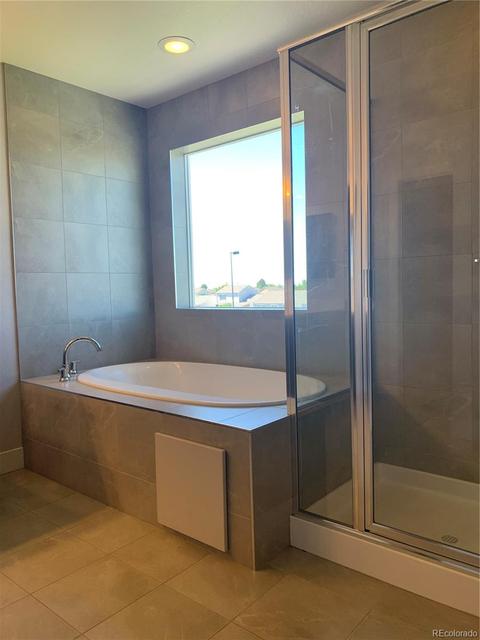 15733 E Warner Dr, Denver, CO 80239 photo 22