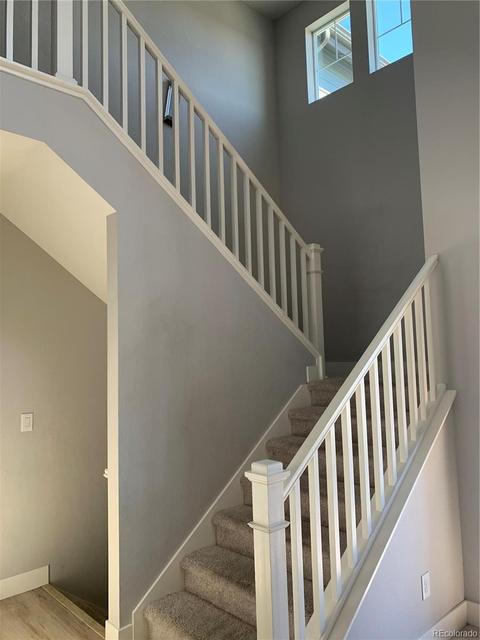 15733 E Warner Dr, Denver, CO 80239 photo 5