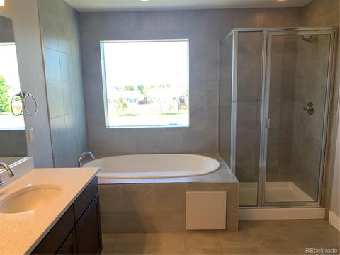 15733 E Warner Dr, Denver, CO 80239 photo 24