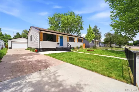 3202 E La Salle St, Colorado Springs, CO 80909
