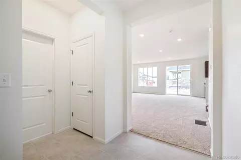 20630 E 58th Ave, Aurora, CO 80019 photo 4