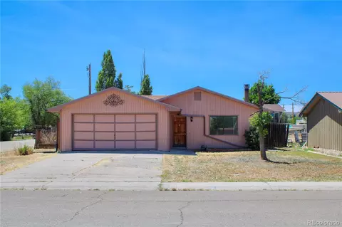 255 E Raven Ave, Rangely, CO 81648