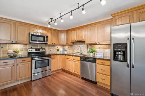 725 S Alton Way #4B, Denver, CO 80247