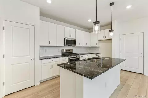 20690 E 58th Ave, Aurora, CO 80019 photo 10