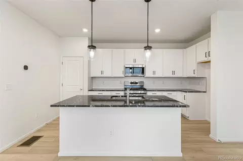 20690 E 58th Ave, Aurora, CO 80019 photo 9