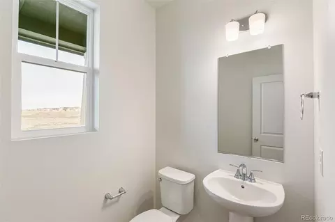 20690 E 58th Ave, Aurora, CO 80019 photo 17