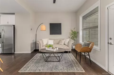 9015 E 49th Pl, Denver, CO 80238 photo 9