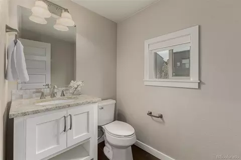 9015 E 49th Pl, Denver, CO 80238 photo 26