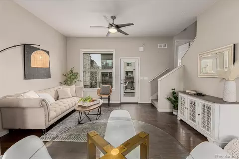 9015 E 49th Pl, Denver, CO 80238 photo 8