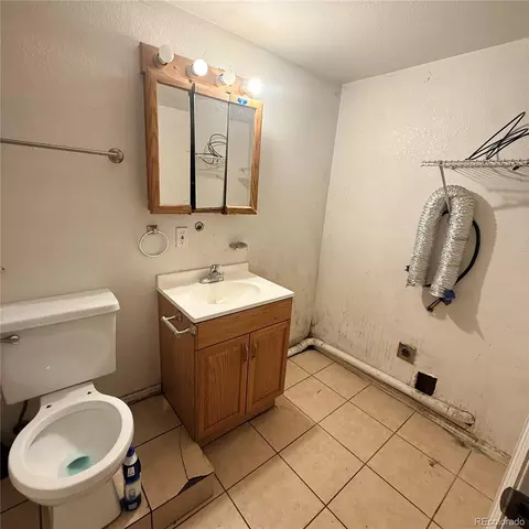 Bath - 3724 Burlington Ave, Evans, CO 80620 photo 1 of 2