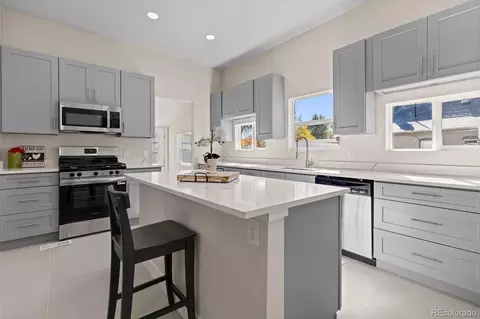 146 Stuart St, Denver, CO 80219 photo 3
