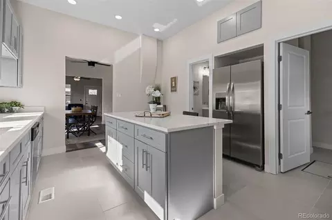 146 Stuart St, Denver, CO 80219 photo 4