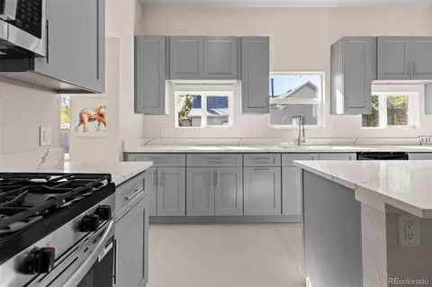 146 Stuart St, Denver, CO 80219 photo 6