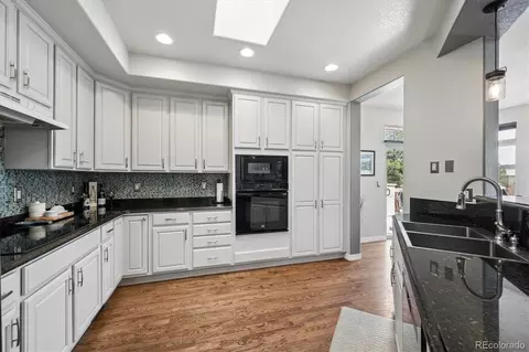 Kitchen - 5366 Flatrock Ct, Morrison, CO 80465 photo 1 of 2