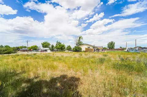 N 5th Street, Bennett, CO 80102