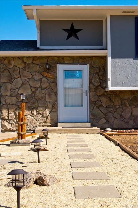 270 Elm St, Bennett, CO 80102 photo 2