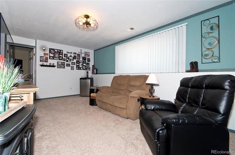 270 Elm St, Bennett, CO 80102 photo 18