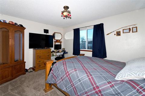 270 Elm St, Bennett, CO 80102 photo 14