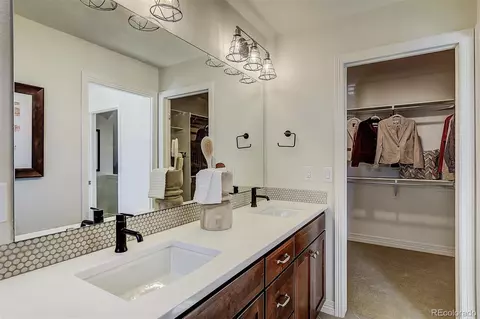 16262 E 111th Dr, Commerce City, CO 80022 photo 8