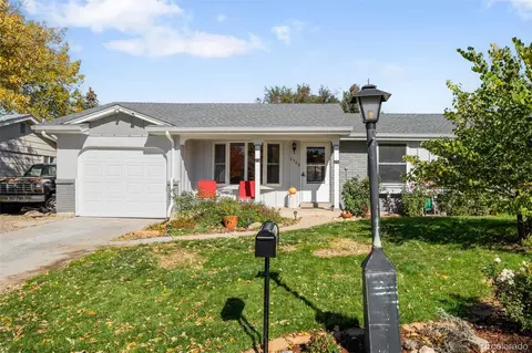 2508 Danbury Dr, Longmont, CO 80503
