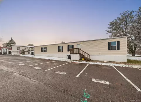 4211 E 100th Ave, Thornton, CO 80229