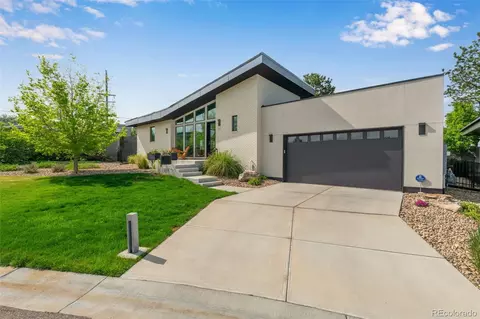 10 Wilder Ln, Littleton, CO 80123