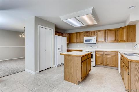 19185 E Prentice Cir, Centennial, CO 80015 photo 8