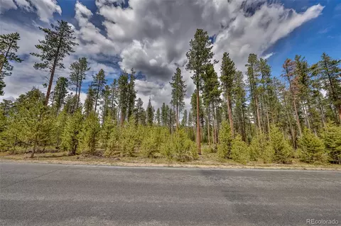 320 Mountain Peak Rd, Tabernash, CO 80478