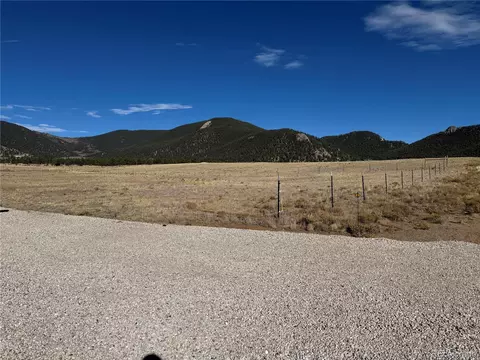 6933 Park Rd, Hartsel, CO 80449
