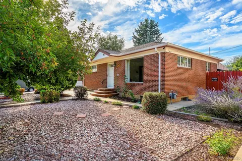 1402 E 110th Pl, Northglenn, CO 80233
