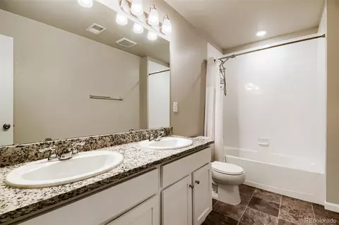 Bath - 27104 E Archer Ave, Aurora, CO 80018 photo 2 of 2