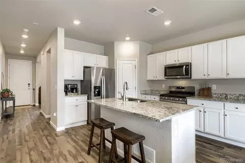 Kitchen - 27104 E Archer Ave, Aurora, CO 80018 photo 4 of 4