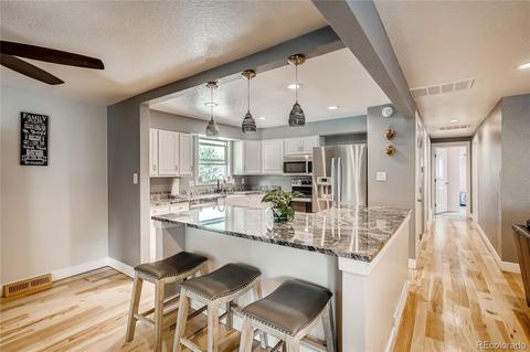 7331 Teller St, Arvada, CO 80003 photo 4