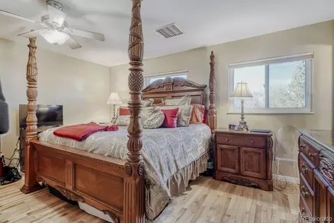 7464 E Colgate Pl, Denver, CO 80231 photo 19