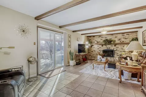 7464 E Colgate Pl, Denver, CO 80231 photo 4