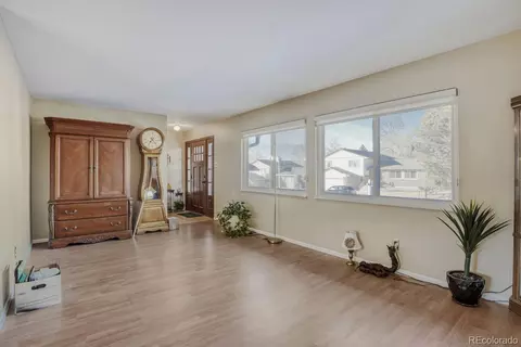 7464 E Colgate Pl, Denver, CO 80231 photo 27