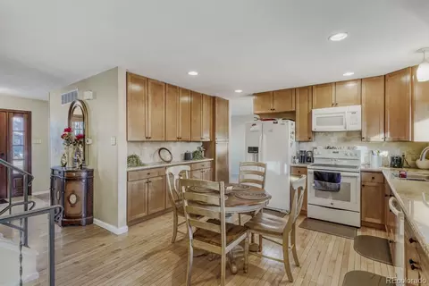7464 E Colgate Pl, Denver, CO 80231 photo 13