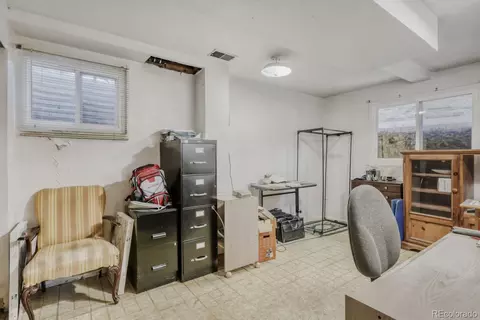 7464 E Colgate Pl, Denver, CO 80231 photo 10