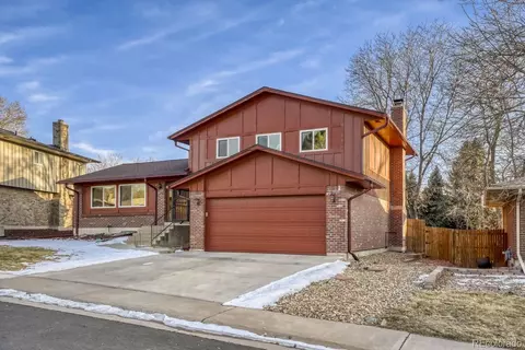 7464 E Colgate Pl, Denver, CO 80231 photo 2