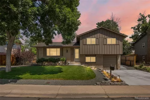 9847 W Arizona Ave, Lakewood, CO 80232
