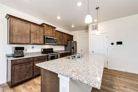 114 Coyote St, Bennett, CO 80102 photo 15