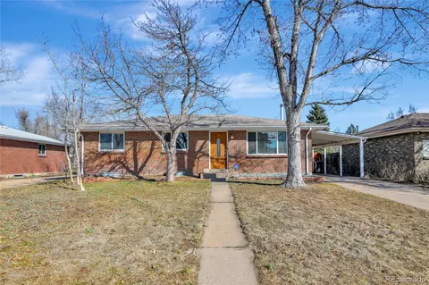 4040 S Inca St, Englewood, CO 80110