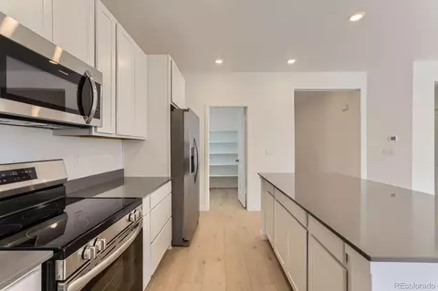 24716 Evans Dr, Aurora, CO 80018 photo 5