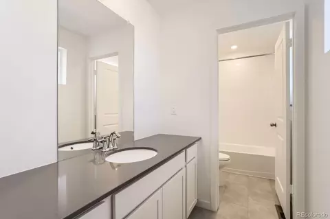 24716 Evans Dr, Aurora, CO 80018 photo 7