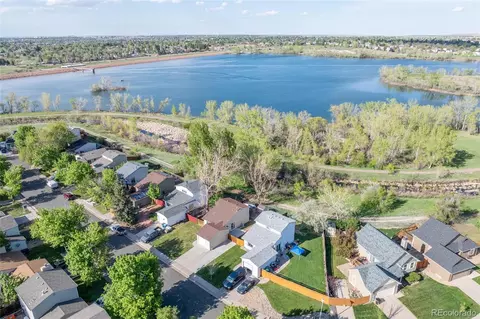 View/Area - 17593 E Temple Dr, Aurora, CO 80015 photo 2 of 4