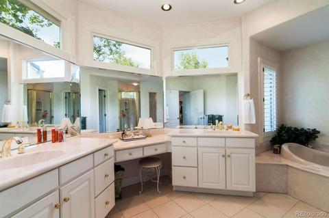 5261 E Long Ln, Centennial, CO 80122 photo 34