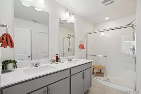 Bath - 7434 E 158th Ave, Thornton, CO 80602 photo 2 of 3