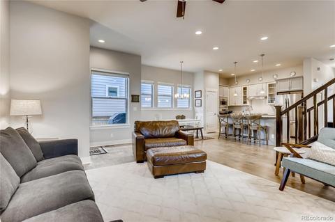 11409 E 25th Dr, Aurora, CO 80010 photo 4