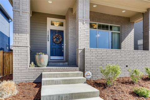11409 E 25th Dr, Aurora, CO 80010 photo 2