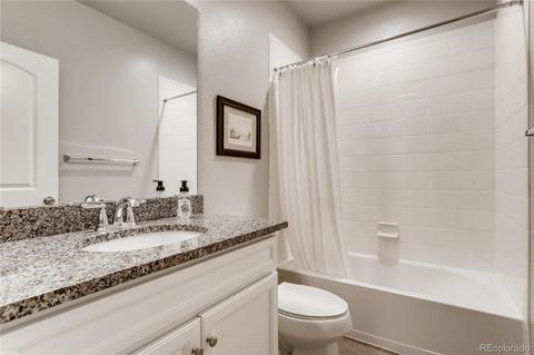 11409 E 25th Dr, Aurora, CO 80010 photo 26